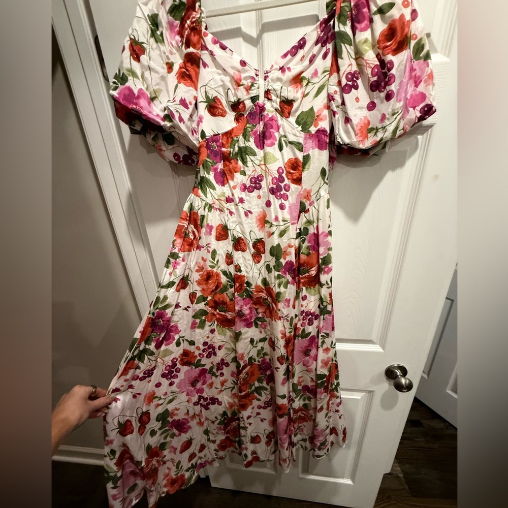 Abercrombie & Fitch Floral Puff Sleeve Maxi Dress - Picture 3 of 6